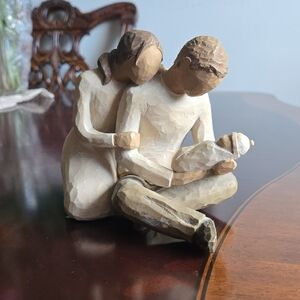 Willow Tree "New Life" Figurine by Susan Lordi Demdaco 2000